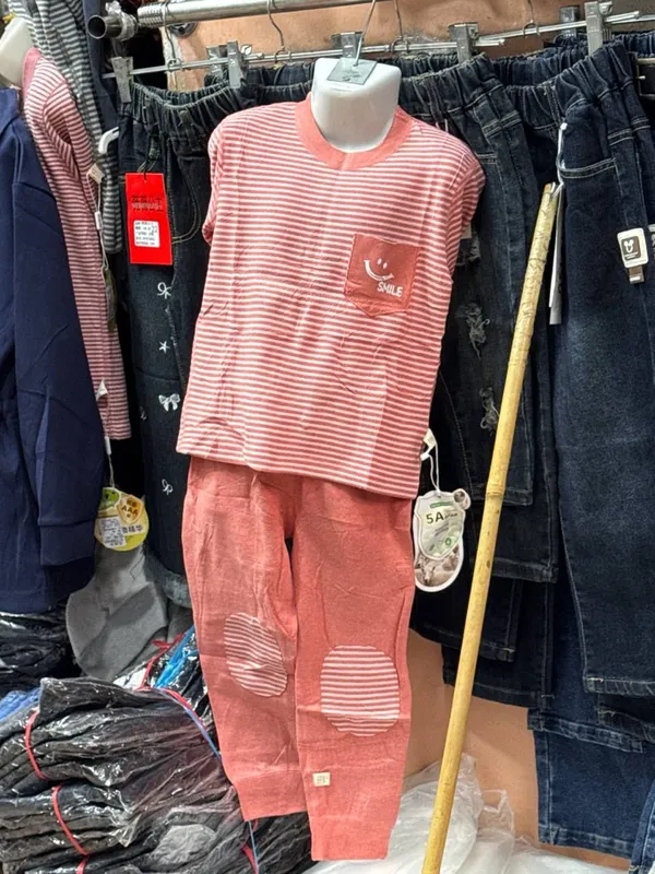 Qizlarga kashmir pijama Qizlarga kashmir pijama