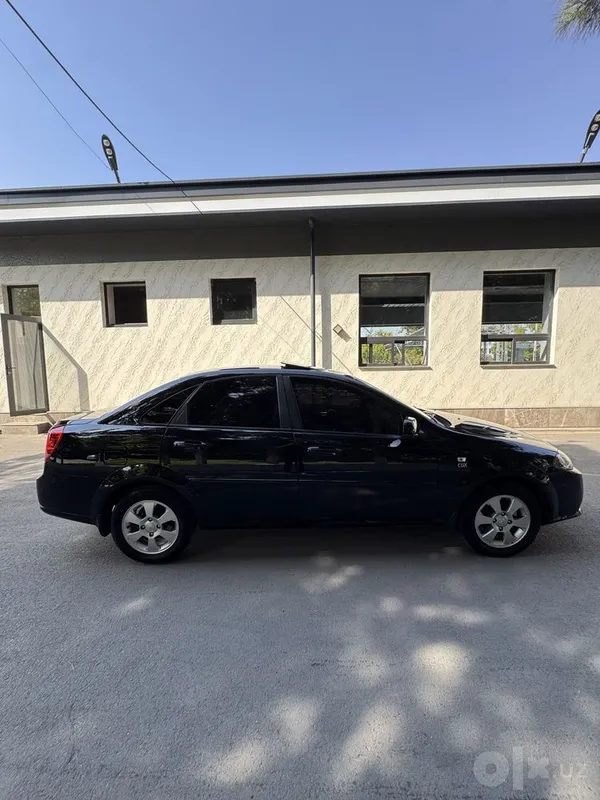 Lacetti Jentra 1.5, чёрная, полная комплектация 3 Lacetti Jentra 1.5, чёрная, полная комплектация 3
