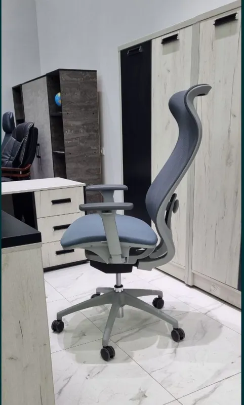 Кресло руководительское Casper GREY 7 Кресло руководительское Casper GREY 7