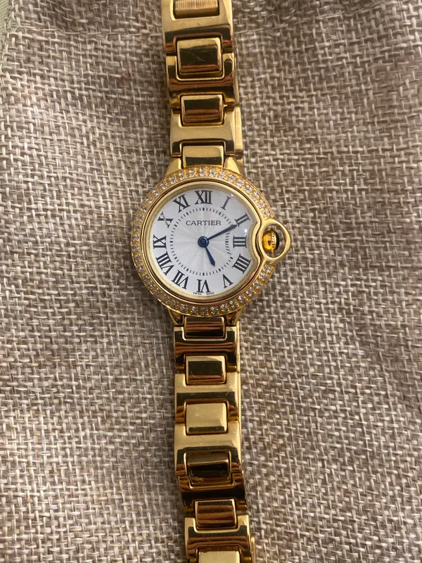 Cartier tilla soat, ishlatilgan 1 Cartier tilla soat, ishlatilgan 1