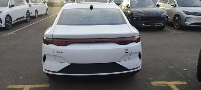 Продам BYD QIN L EV 2025 год, 545 км. 5 позиция FULL position. 5 Продам BYD QIN L EV 2025 год, 545 км. 5 позиция FULL position. 5