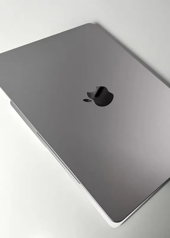 macbook air m2 space grey ideal srochna sotiladi
