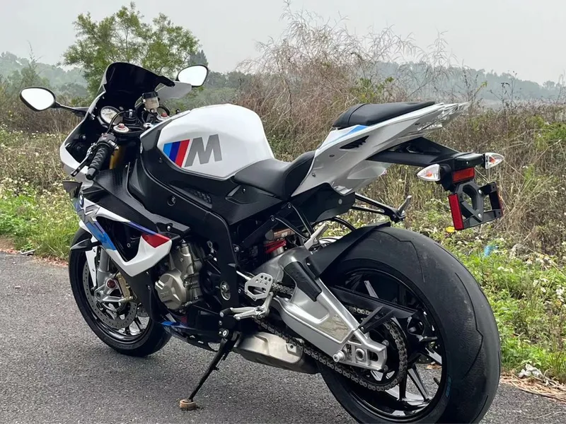 Только за нал SUZUKI GSXR600 — фото 2