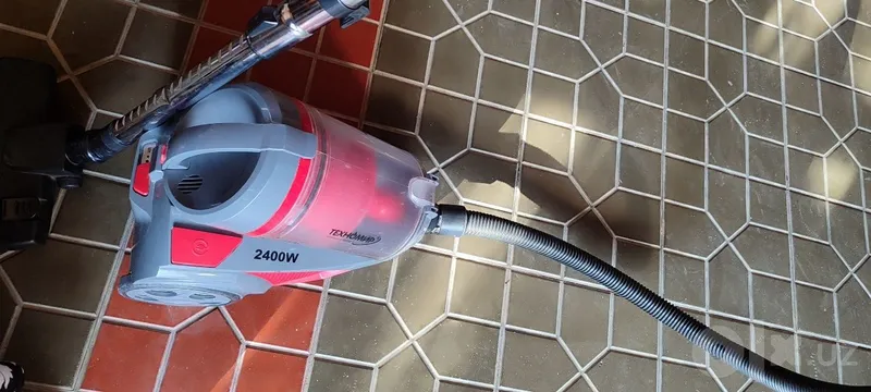Продам пылесос Texnomart 2400W Продам пылесос Texnomart 2400W