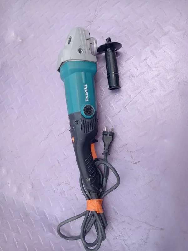 Makita SA7000C palerofka apparat