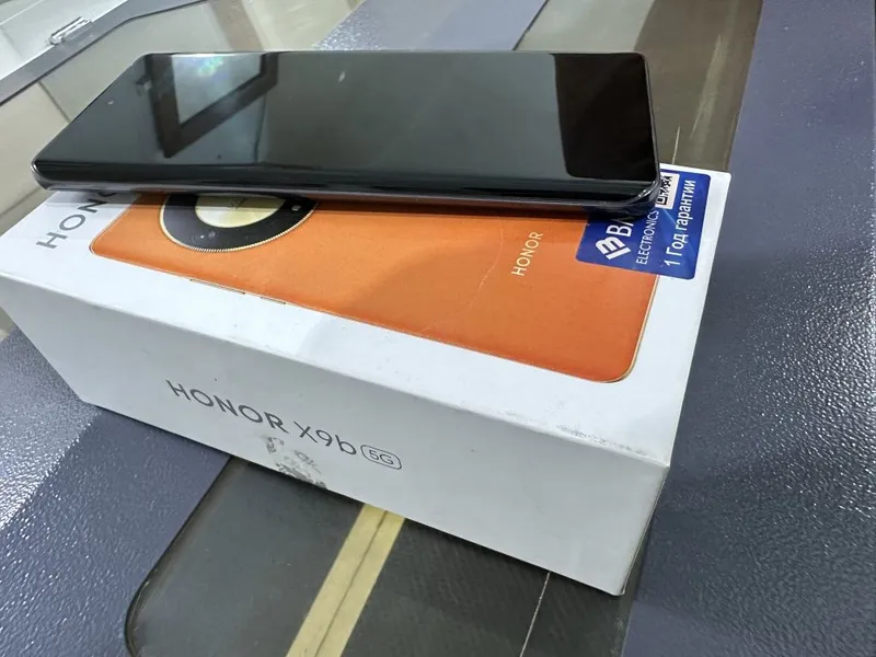 Honor x9b 8.gb 256 gb qora 6