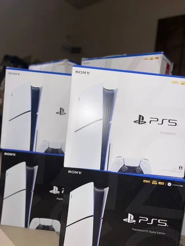 Playstation 5 Slim digital va diskovodli 2