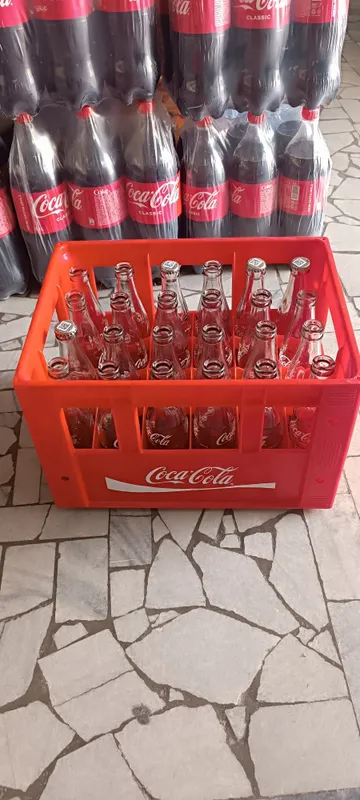 Тара кока кола сотилади