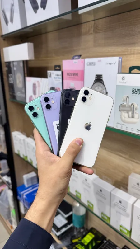 iPhone 11