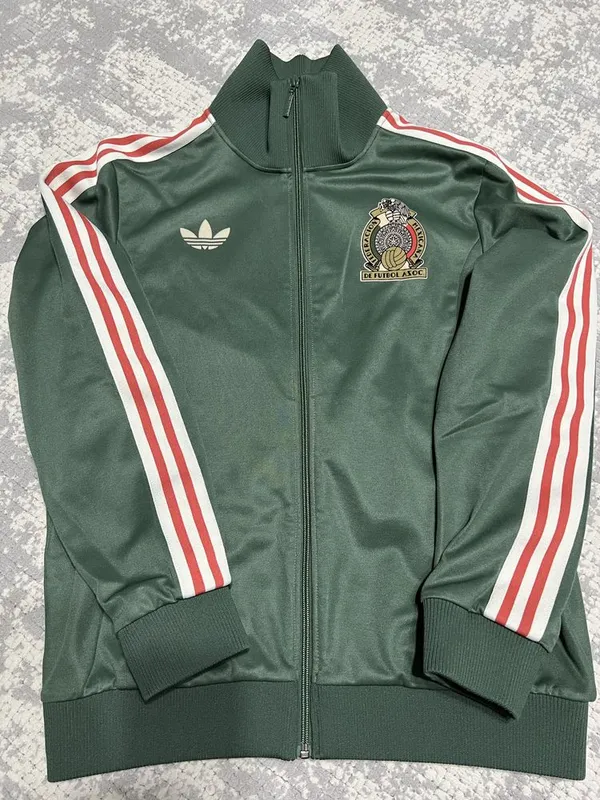 adidas олимпийка