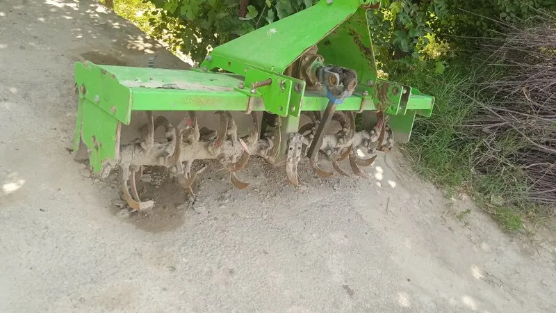 Freza sotiladi 1.60 li 3