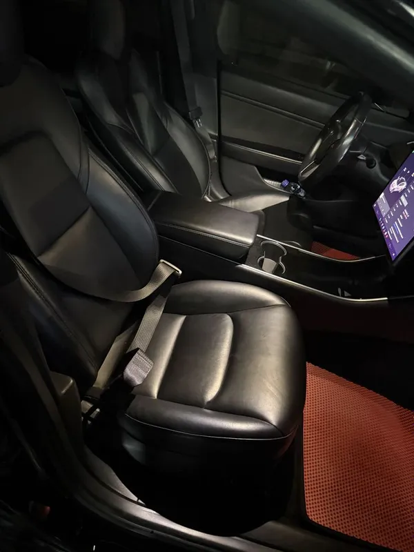 Tesla model 3 Performance 2020 6 Tesla model 3 Performance 2020 6