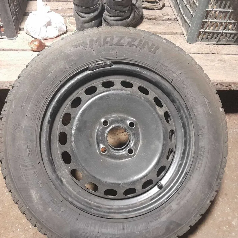 Mazzini зимние шины дисках комлект nexia 3 spark 175 70 R 14