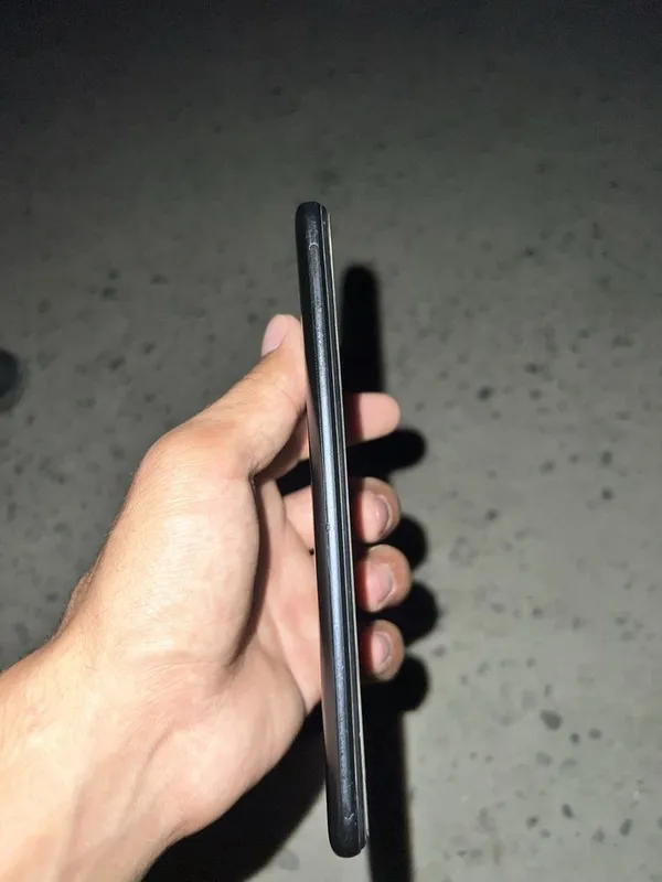 Redmi 9 a holati o’rtacha ekran stiklosi singan karobka dak yoq — фото 2