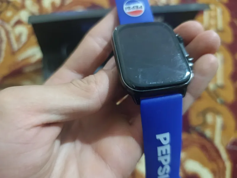sovga uchun pepsi watch soati sotiladi