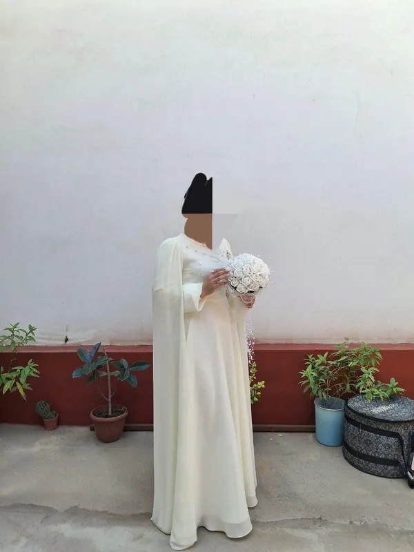 Ko‘ylak sotiladi 1 marta kiyilgan