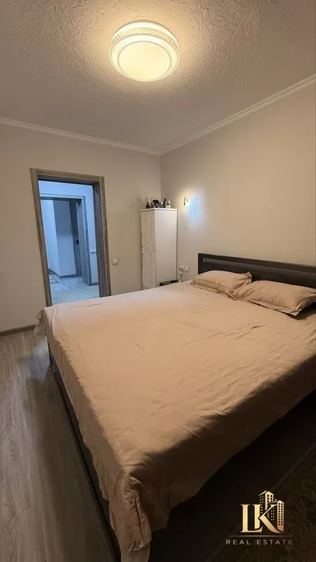 Продаётся уютная 2-комнатная квартира с ремонтом, 65 м², рядом с Паркентским рынком 5