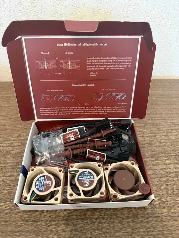 InWin IW-RF100 1U + Dynatron Q3 + 3× Noctua NF-A4x20 PWM — фото 5