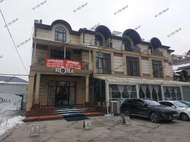 Продаётся нежилое здание вдоль дороги центр, своя парковка на 35 машин