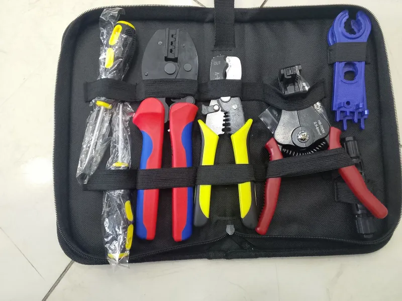 Solar panel's tool box — фото 1