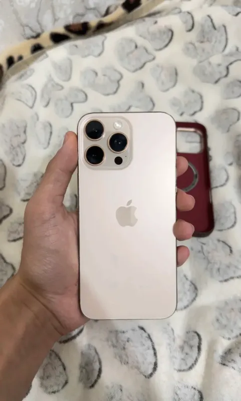 Iphone 16 Pro Max 3