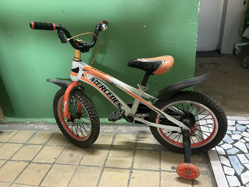 Velosiped sotiladi