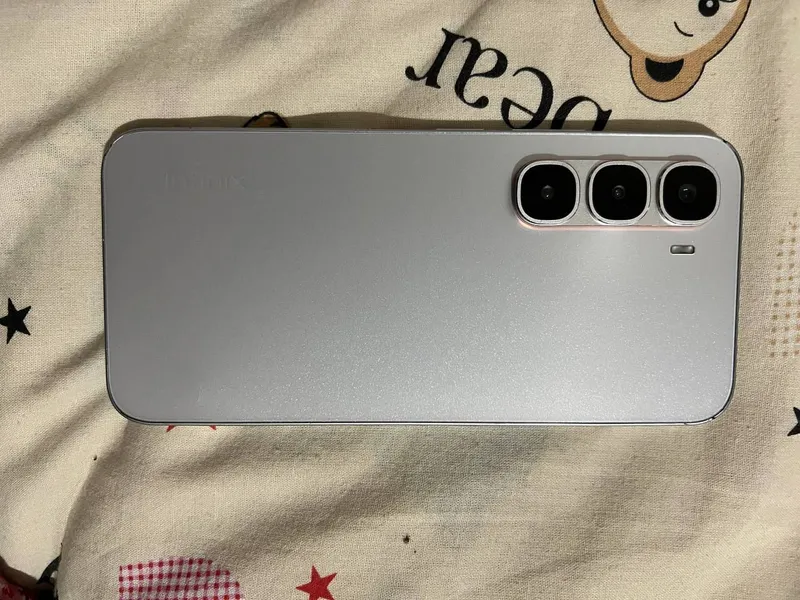 infinix hot 60 pro 5G 1