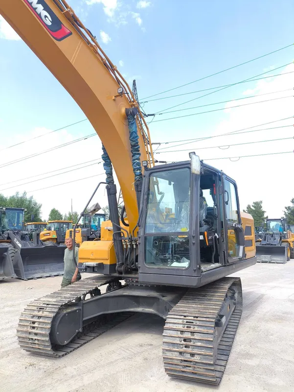 Гусеничный экскаватор XCMG XE215G 1.1 куб аппарат — фото 6