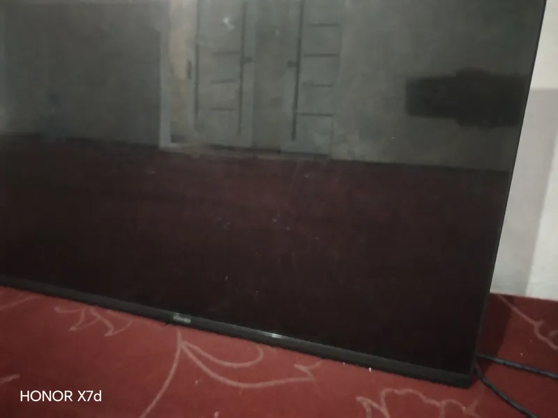 Smart 32 talik televizor garntiyali 2