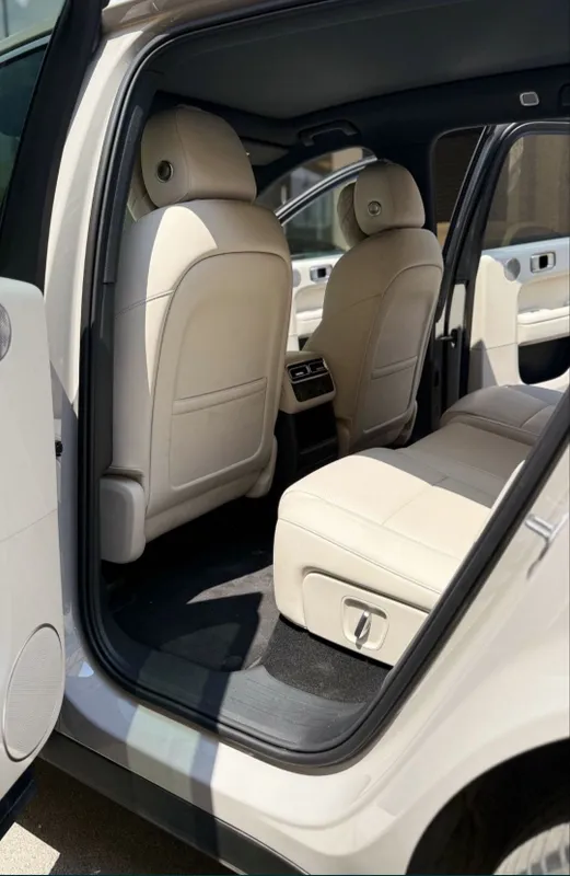 Li6 Pro restyling 2025 3 Li6 Pro restyling 2025 3
