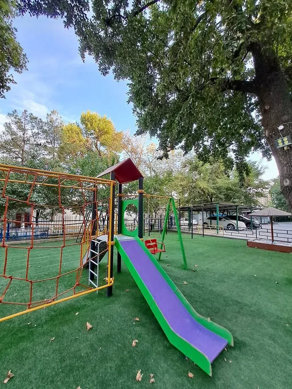 4 xonali kvartira, 85 m2, Yakkasaroy 7