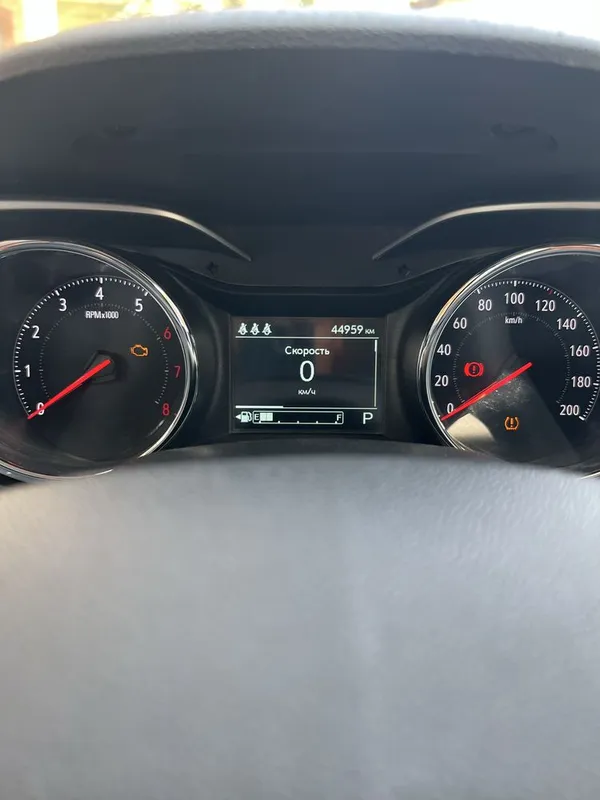 Chevrolet Tracker 2 ls 7