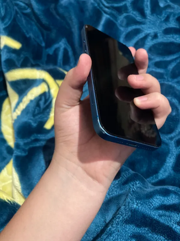 iPhone 13 Blu 128 GB 4 iPhone 13 Blu 128 GB 4