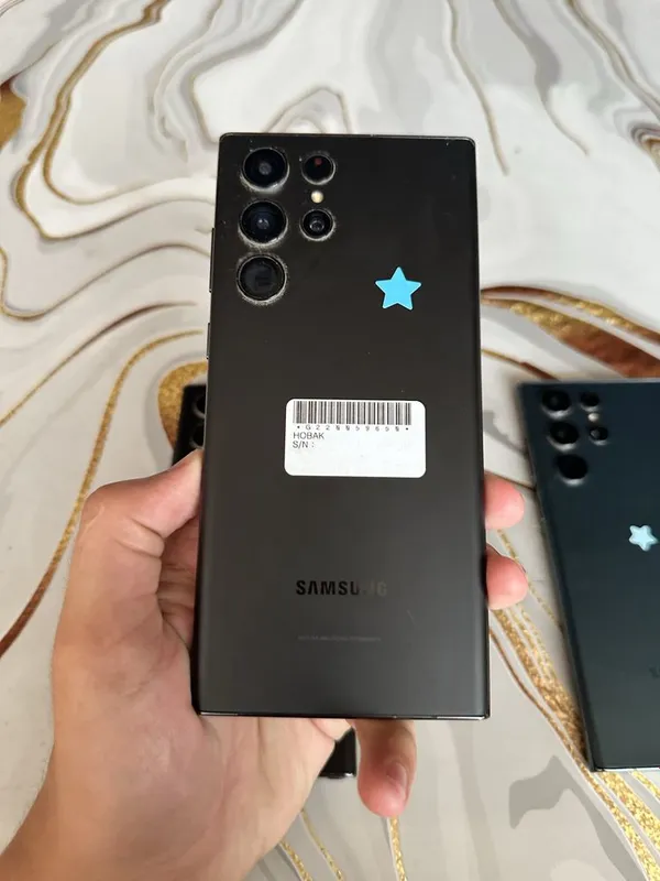 Samsung S22 ultra 256/12 gb 2