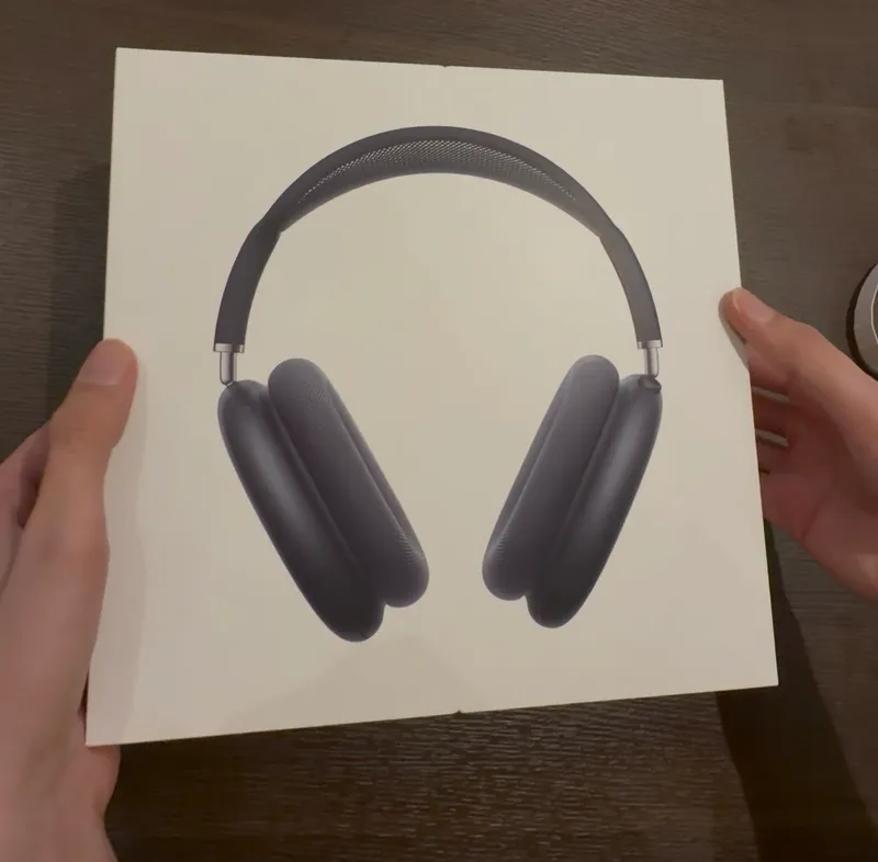 AirPods Max 2 .2025. USB 1