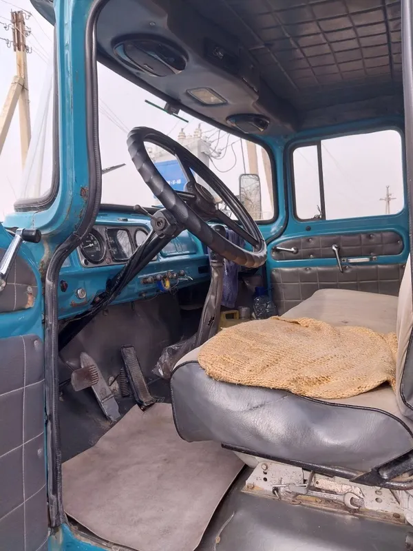 Zil 130 йили 1996 матор Урал каропка 9 талик панишни павишениси бор ра — фото 5