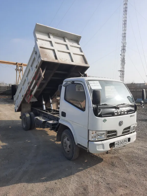 Сомасвал dongfeng сотилади. Юк машина 2020 йил 73 000 юрган.