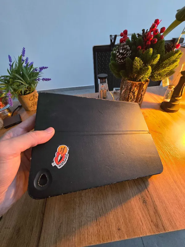 Ipad Air 2 RGB klaviatura chexoli (Anker) 2