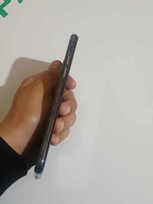 iPhone Xs (чёрный) 2 iPhone Xs (чёрный) 2