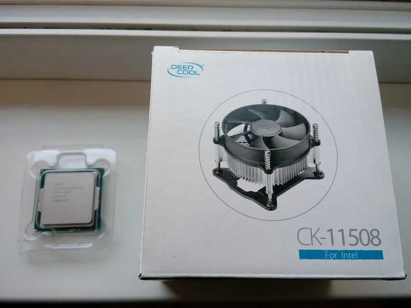 процессор Intel Core i3-4130 + кулер DeepCool процессор Intel Core i3-4130 + кулер DeepCool