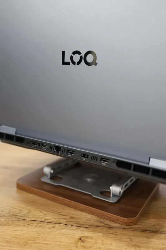 Lenovo LOQ 15IRX10 | Core i7-14700HX RTX 5060 8GB 3