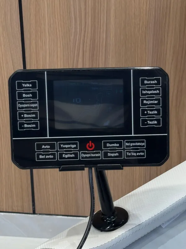 Массажное кресло Plusgym T02 2