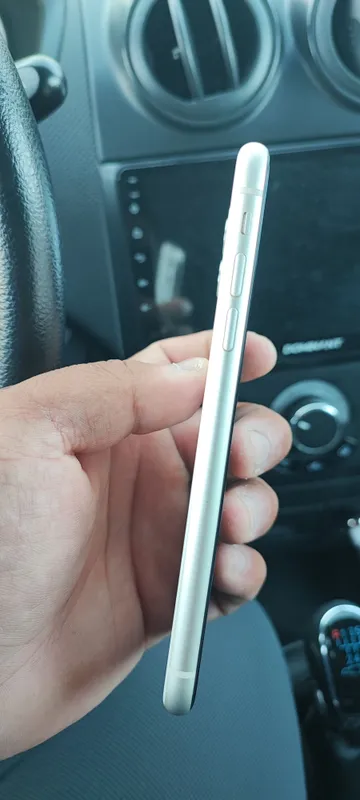 iPhone 11 sotiladi 2