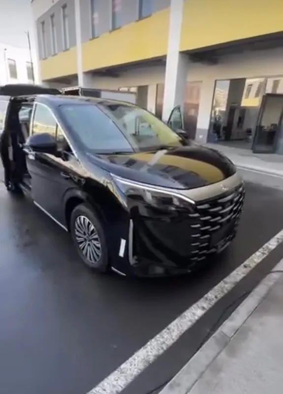 Byd xia sotuvda tayyor. 1 Byd xia sotuvda tayyor. 1