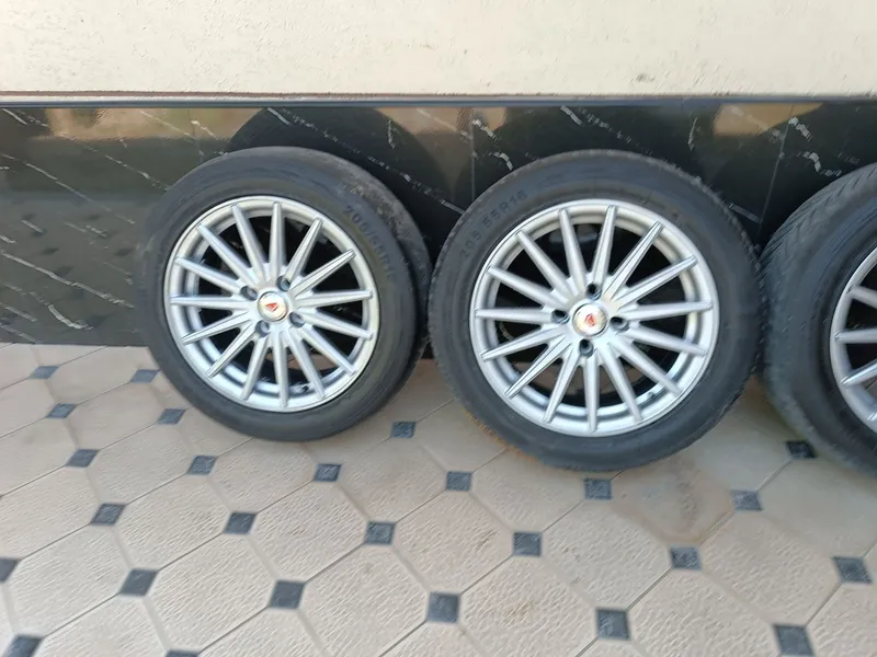 Vossen Diska 205 55 R16 Holati Ortacha — фото 1