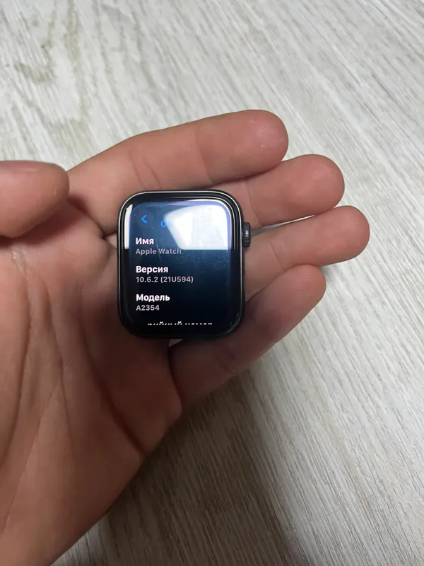 Apple Watch se 44mm 7 Apple Watch se 44mm 7