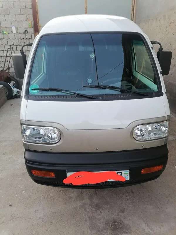 Damas yangi sotiladi
