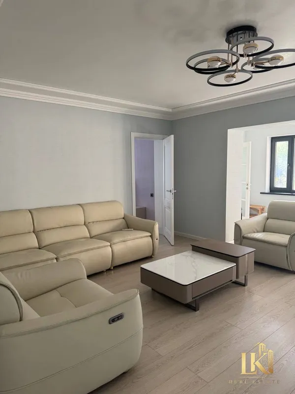 Продаётся просторная 3-комнатная квартира 107 м² с новым ремонтом (никто не жил), 4/5, Мирзо-Улугбекский район, рядом с Корзинкой 1 Продаётся просторная 3-комнатная квартира 107 м² с новым ремонтом (никто не жил), 4/5, Мирзо-Улугбекский район, рядом с Корзинкой 1