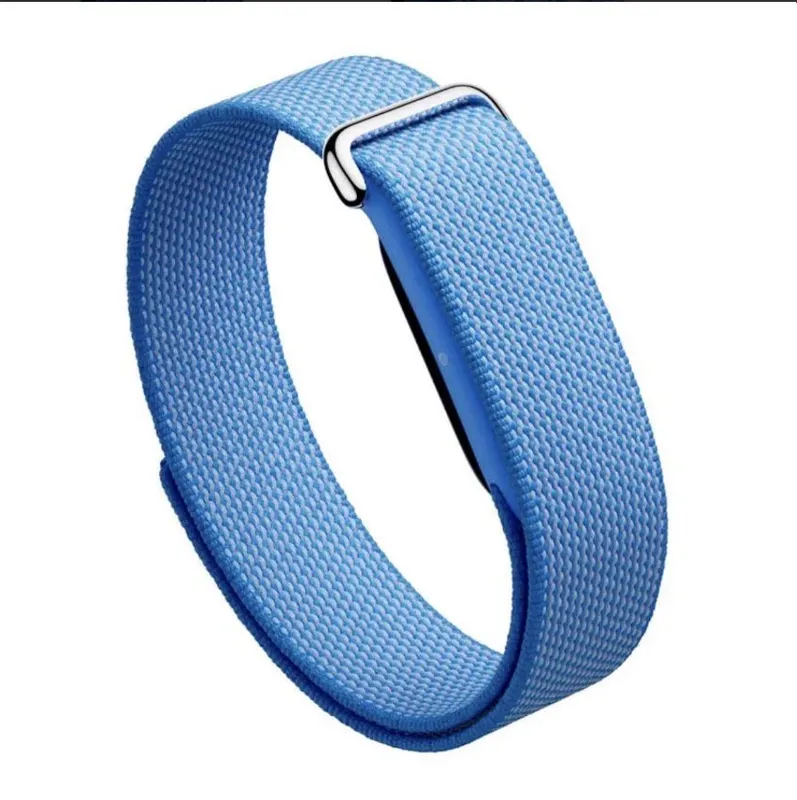 Фитнес трекер Google Fitbit Air — фото 2