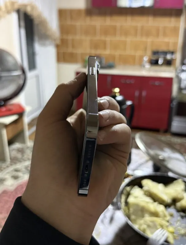 Iphone 13 pro qora — фото 3